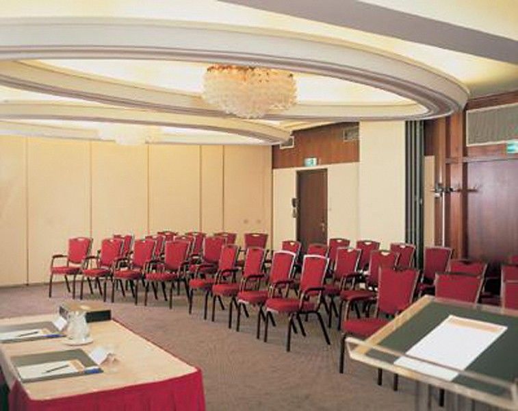 فندق إن إتش أمستردام كارانزا المظهر الخارجي الصورة